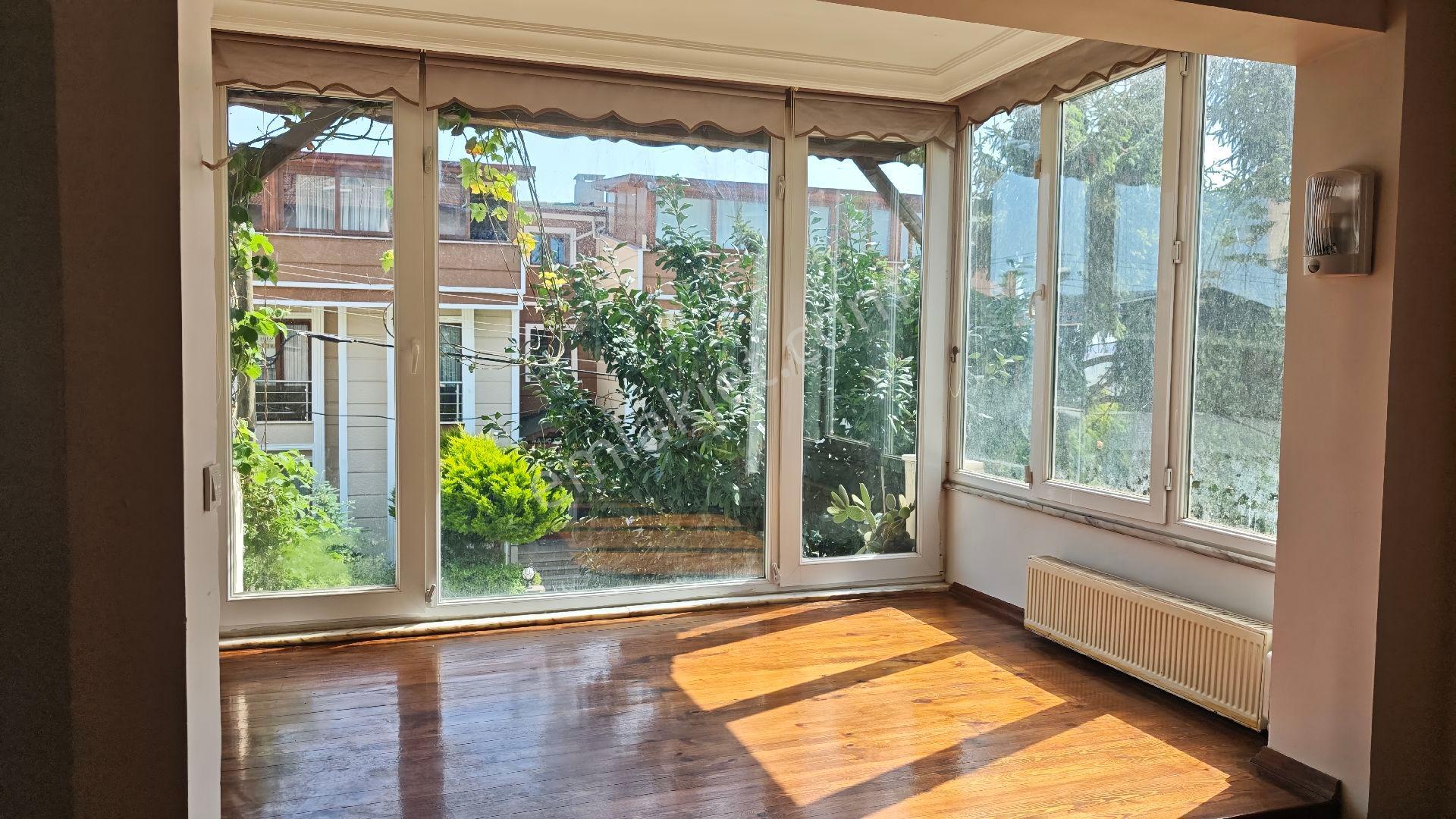 Turyap'tan Kiralık Site İçi Tripleks Villa 4+1 - Görsel 26