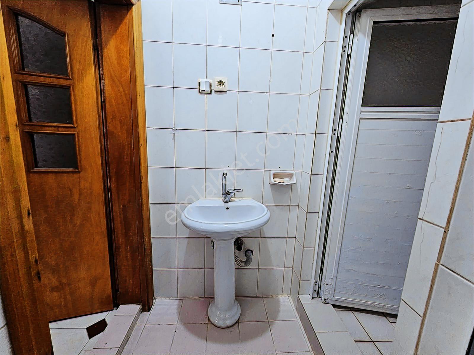 Çiftehavuzlar Mahallesi Satılık 5 Katlı Komple Bina - Görsel 37