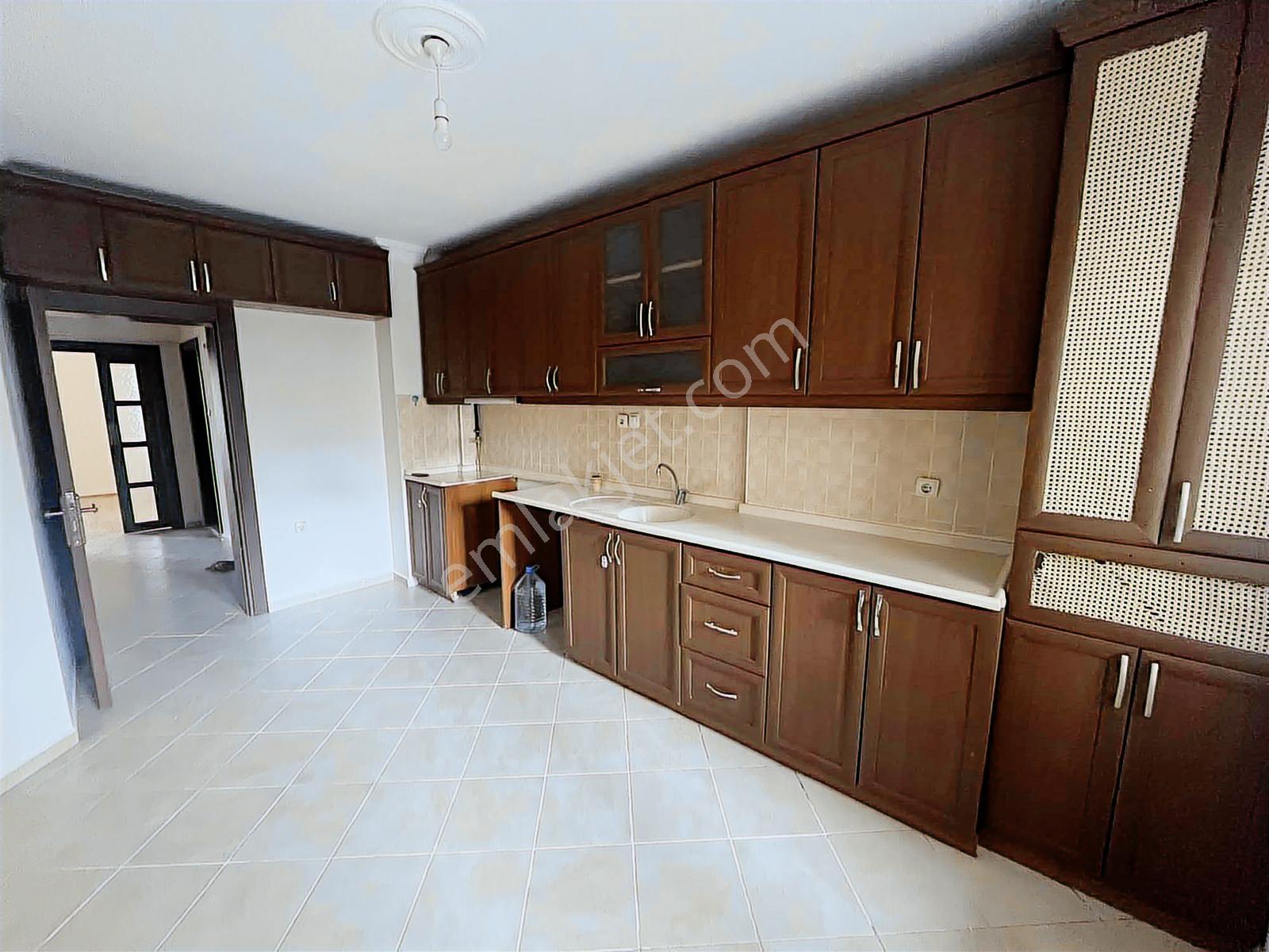 Özlüce 100.yıl Mahallesi Mesan Sitesi Arakat Geniş Kiralık Daire - Görsel 2