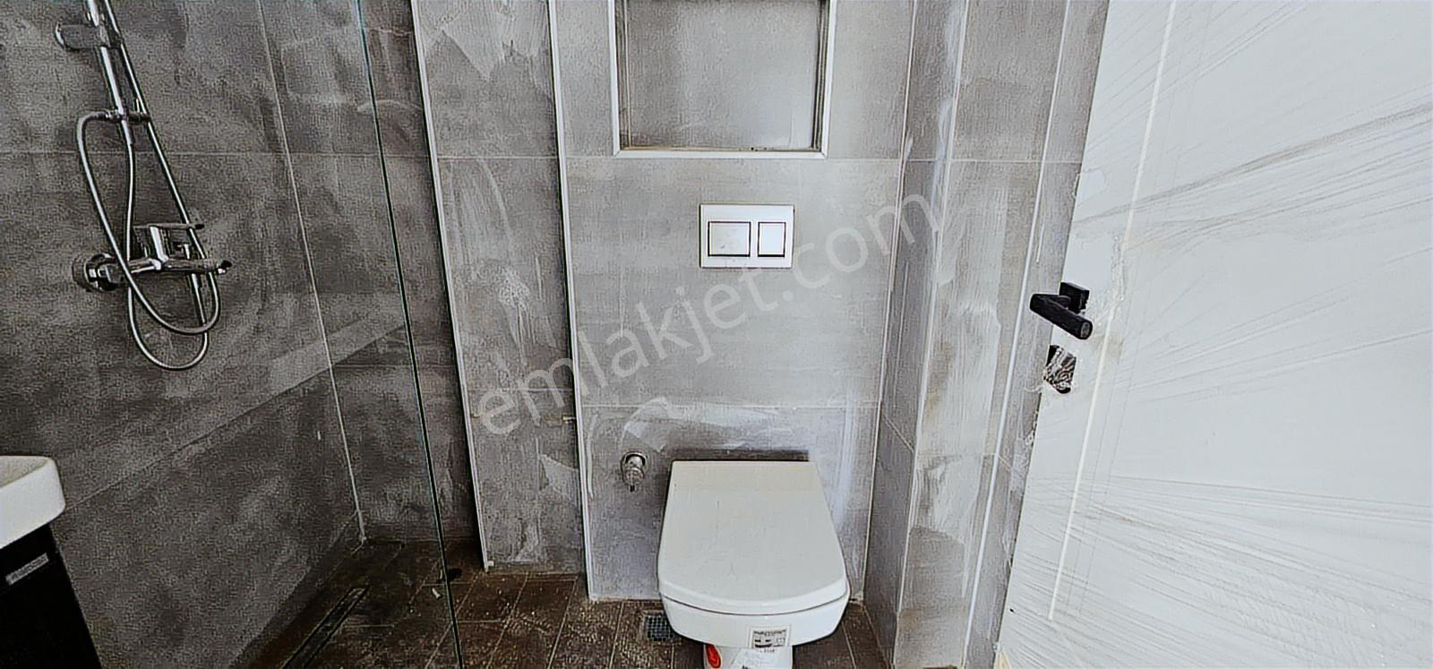 Gümüştepe'de Müstakil 5+1 Kiralık Villa - Görsel 11