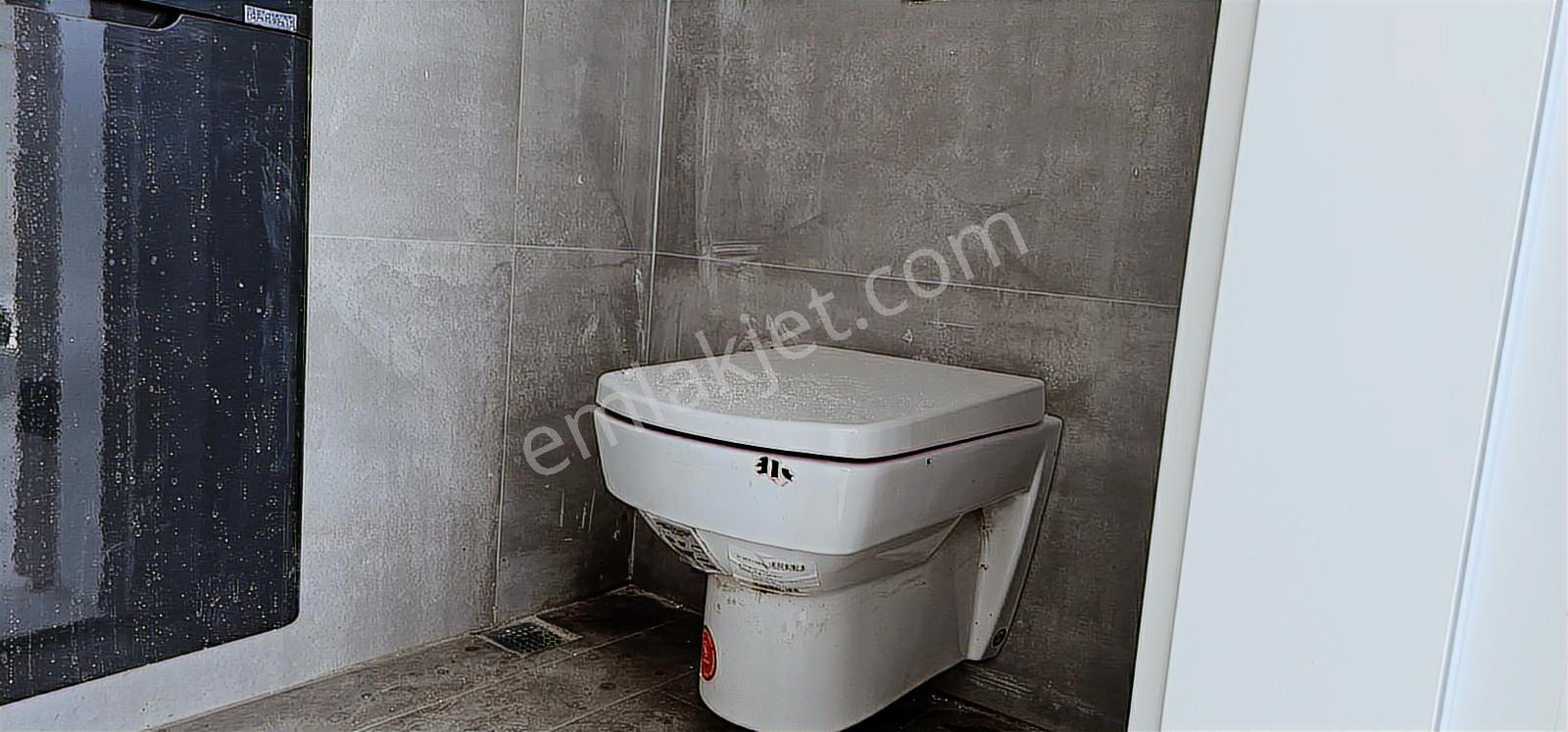 Gümüştepe'de Müstakil 5+1 Kiralık Villa - Görsel 33