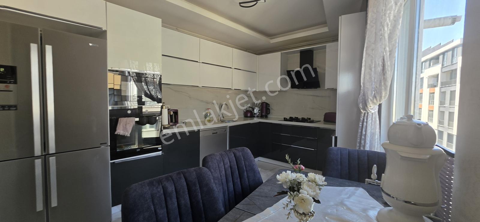 Fethiye Mahallesinde 6+1 250 M2 Satılık Dubleks - Görsel 2