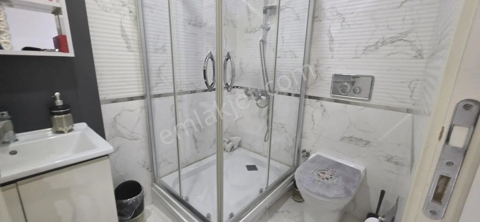 Fethiye Mahallesinde 6+1 250 M2 Satılık Dubleks - Görsel 5
