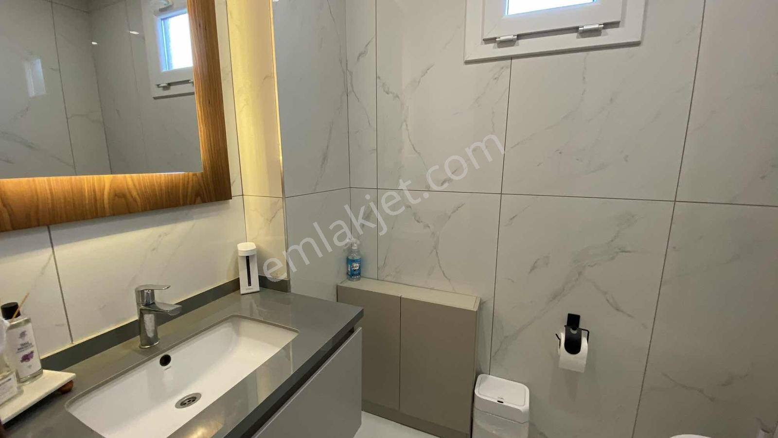 Güzelce De Gül İnşaat Kalitesiyle Deniz Manzaralı Havuzlu Villa - Görsel 32
