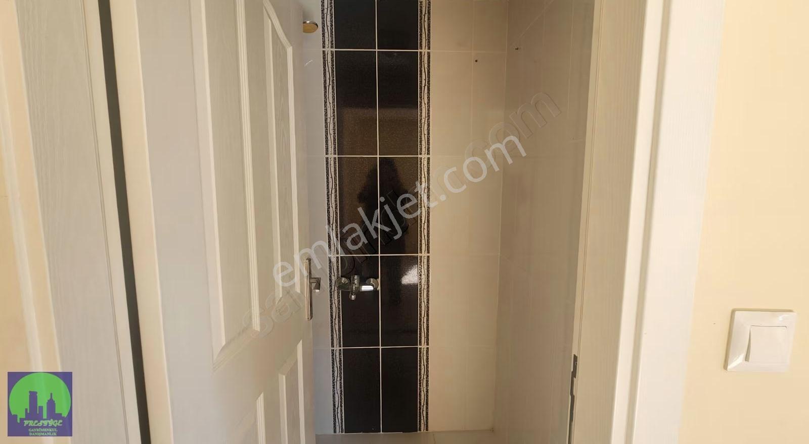 Bursa/osmangazi/hamitlerde Site İçi Kiralık Daire - Görsel 17