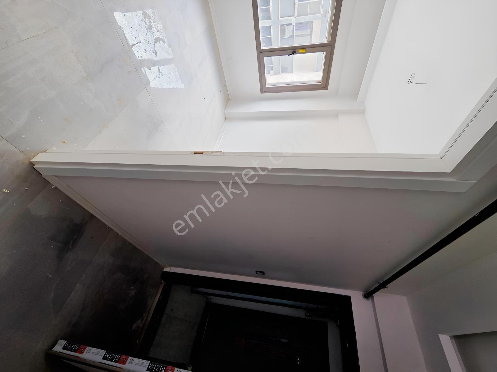 Menemen Koyundere Sıfır Kiralık Havuzlu Sitede 2+1 Arakat Daire - Görsel 19