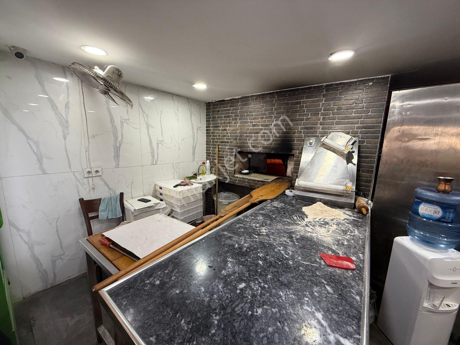 Özçelebi'den Zurna Döner Devren Kiralık Konyaaltı Köşe Dükkan - Görsel 9