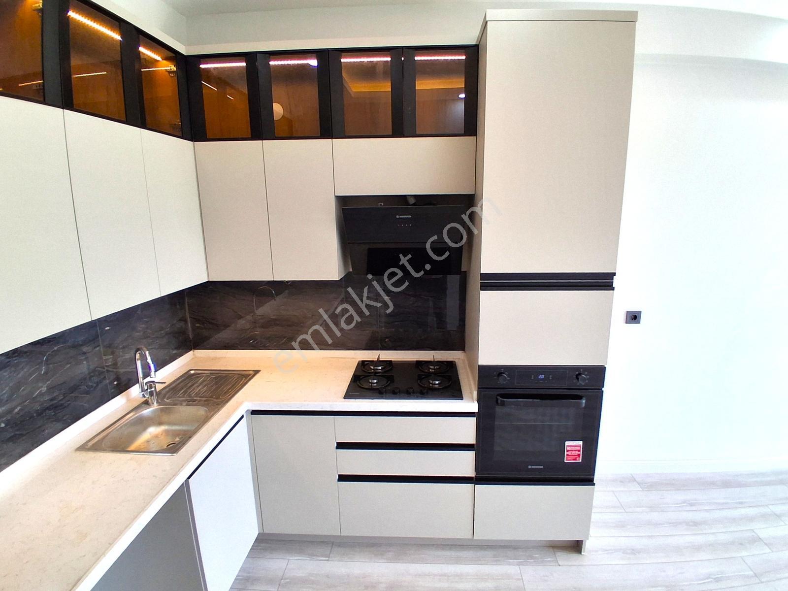 Onmax'tan Gürede Butik Sitede Dağ Manzaralı Ve Bahçeli 1+1 Daire - Görsel 23