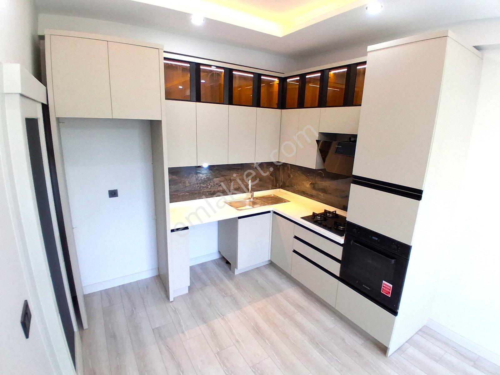 Onmax'tan Gürede Butik Sitede Dağ Manzaralı Ve Bahçeli 1+1 Daire - Görsel 5