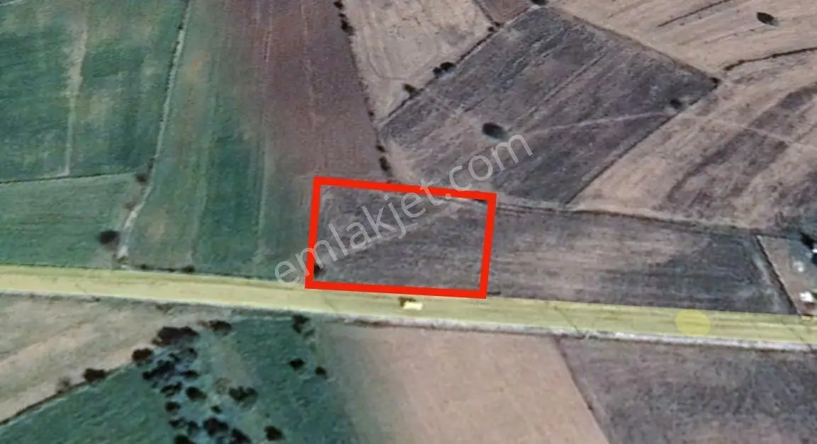 Kuzyaka Da Asfalt Cepheli İmarlı 2.272m2 - Görsel 3