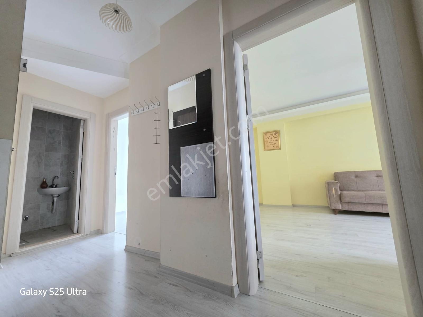 Yeşilyurtta 160 M² Bahçe Dubleks! Aile Yaşamı İçin Ferah Bir Ev - Görsel 13