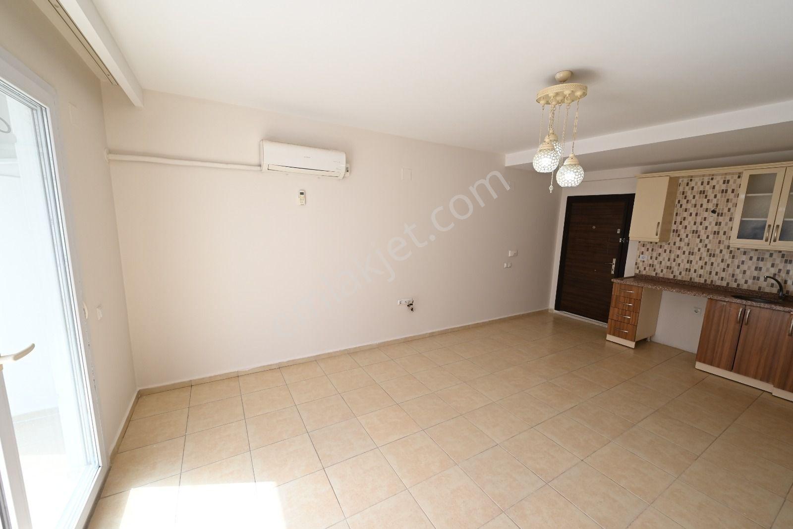 Üstünkent Gayrimenkul'den Çiftlikköy Kampüs Yanı Batı Cepheli Kiralık 1+1 - Görsel 4