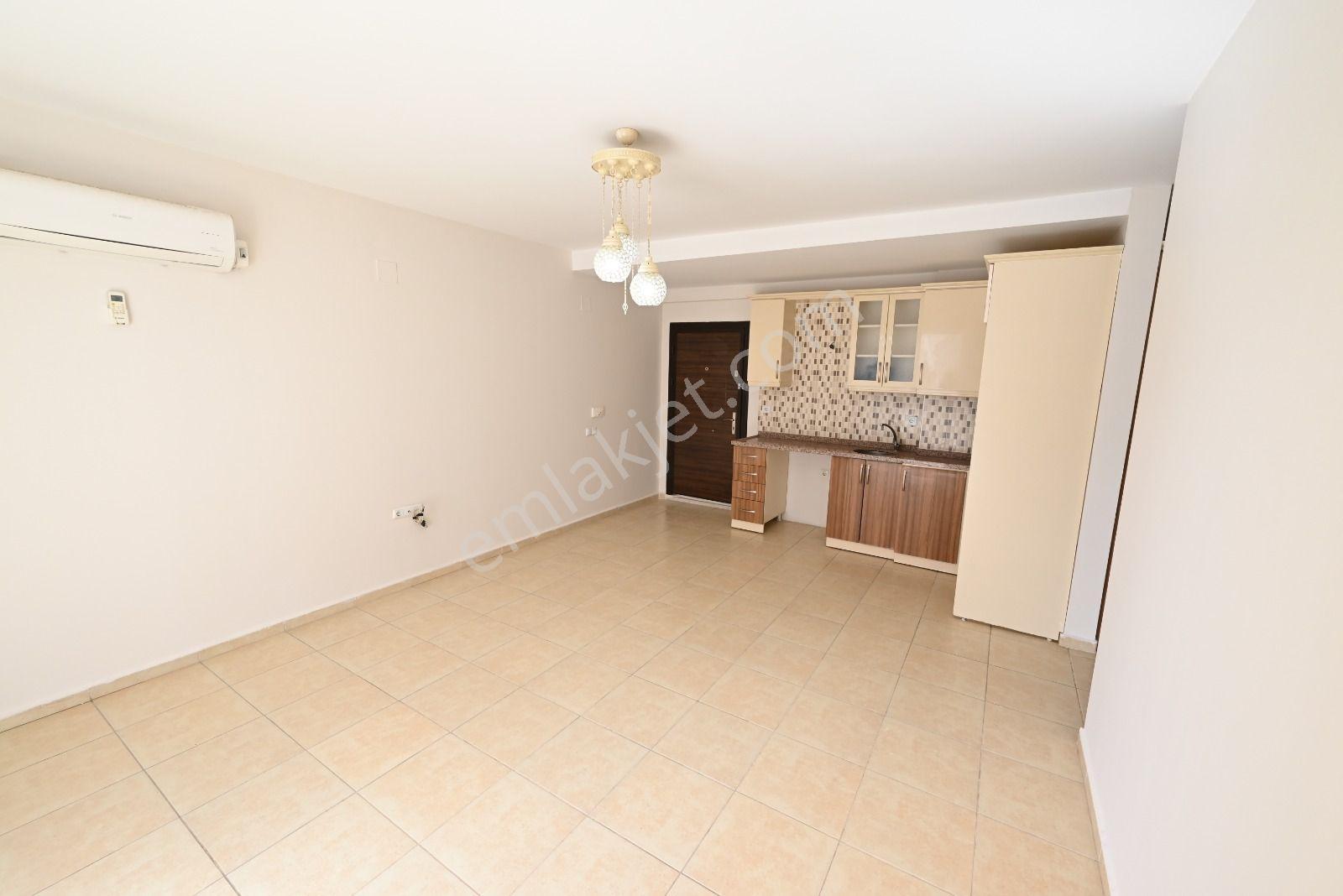 Üstünkent Gayrimenkul'den Çiftlikköy Kampüs Yanı Batı Cepheli Kiralık 1+1 - Görsel 2