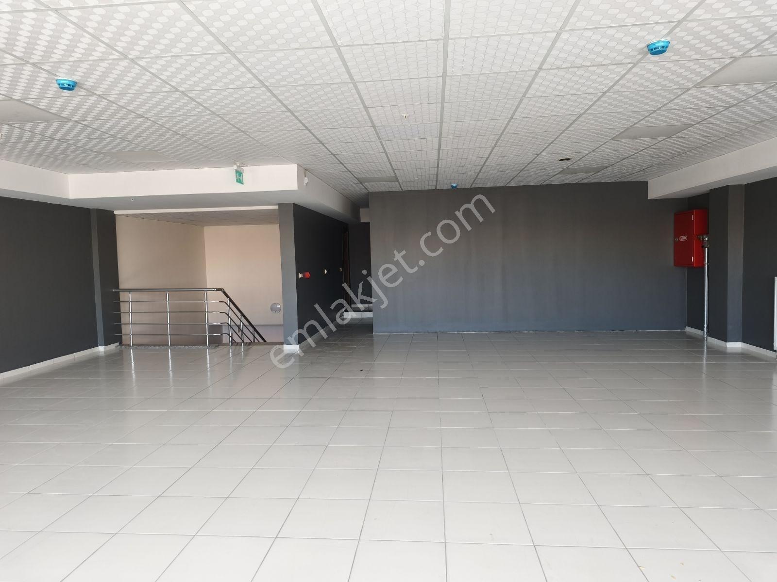 Aslım Caddesine Yakın Arlı'da Kiralık Dükkan 280 M² - Görsel 3