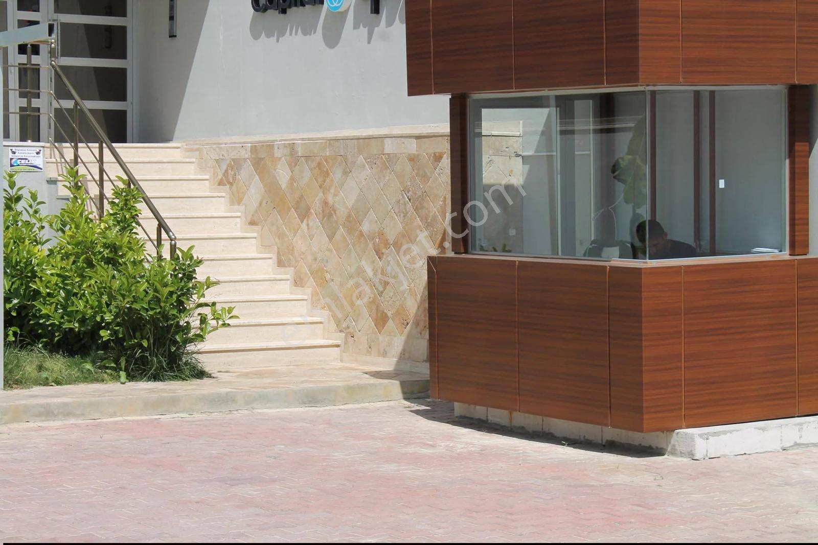 Kuşadası Ticaret Odası Üstünde 2+1 Doğalgazlı Havuzlu Daire - Görsel 29