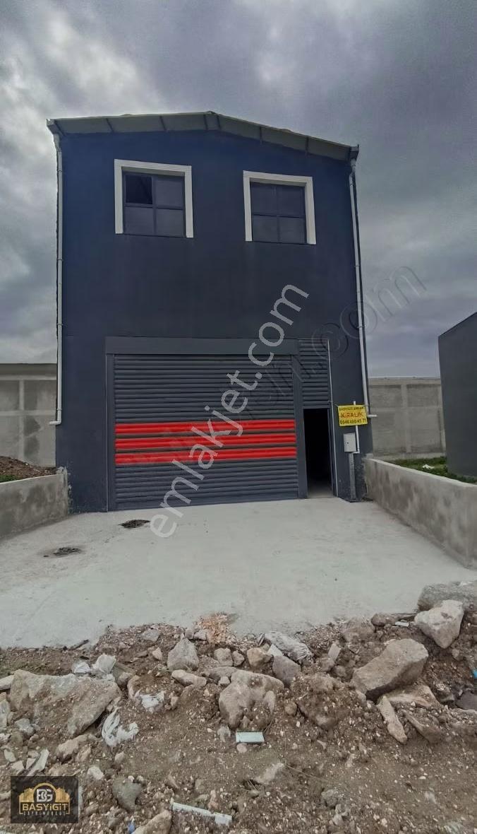 Hürriyet Mh. Atakule Sanayi Sitesinde Kiralık İşyeri - Görsel 10
