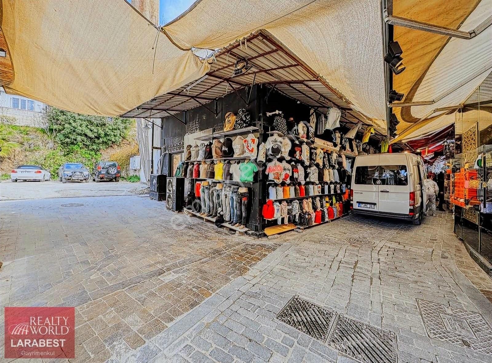 Kale İçinde Satılık Dükkan Mağaza