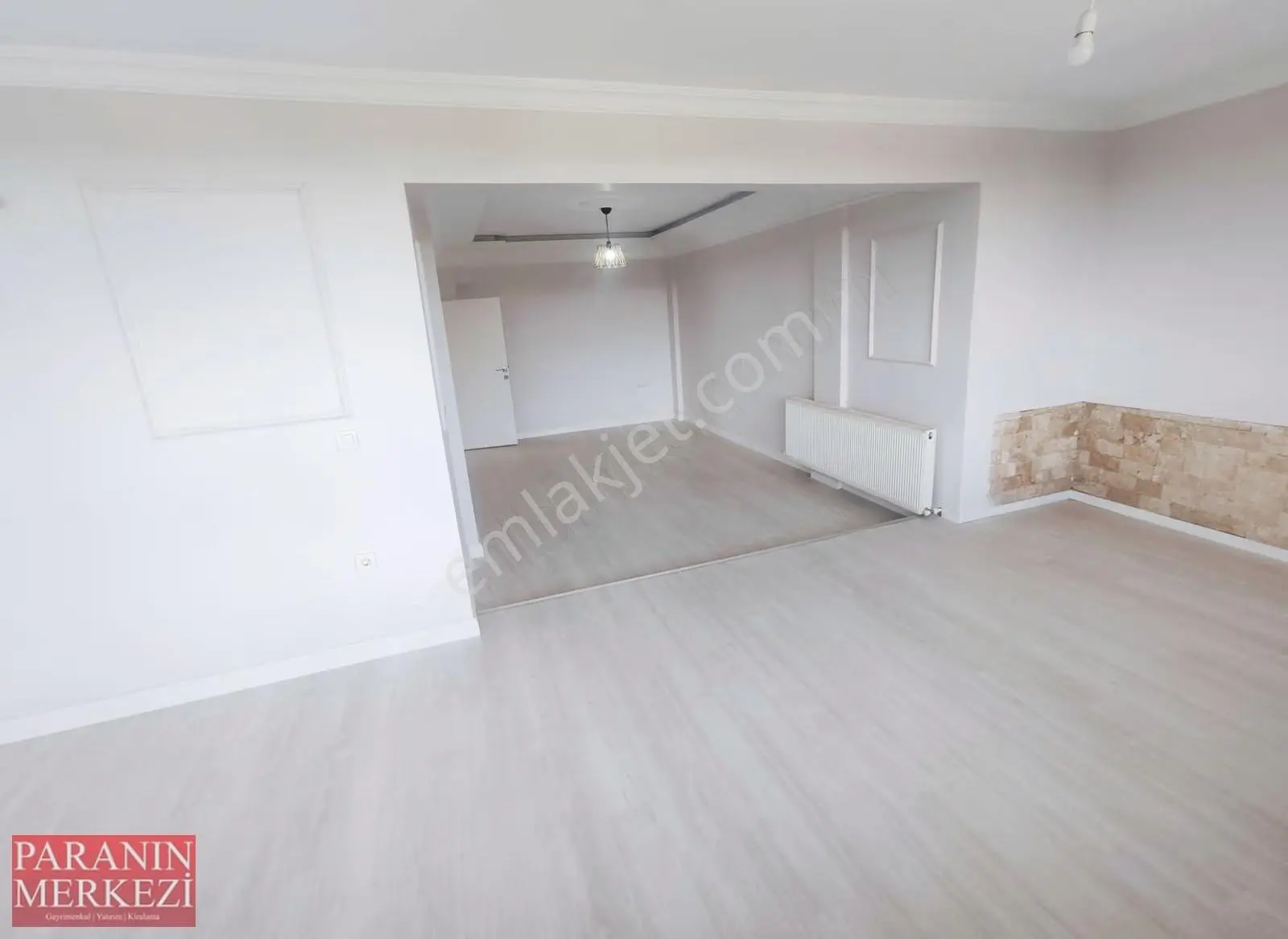 Para'dn Riva Yolu Üzerinde Havuzlu Kaçırılmayacak Muhteşem Villa - Görsel 24