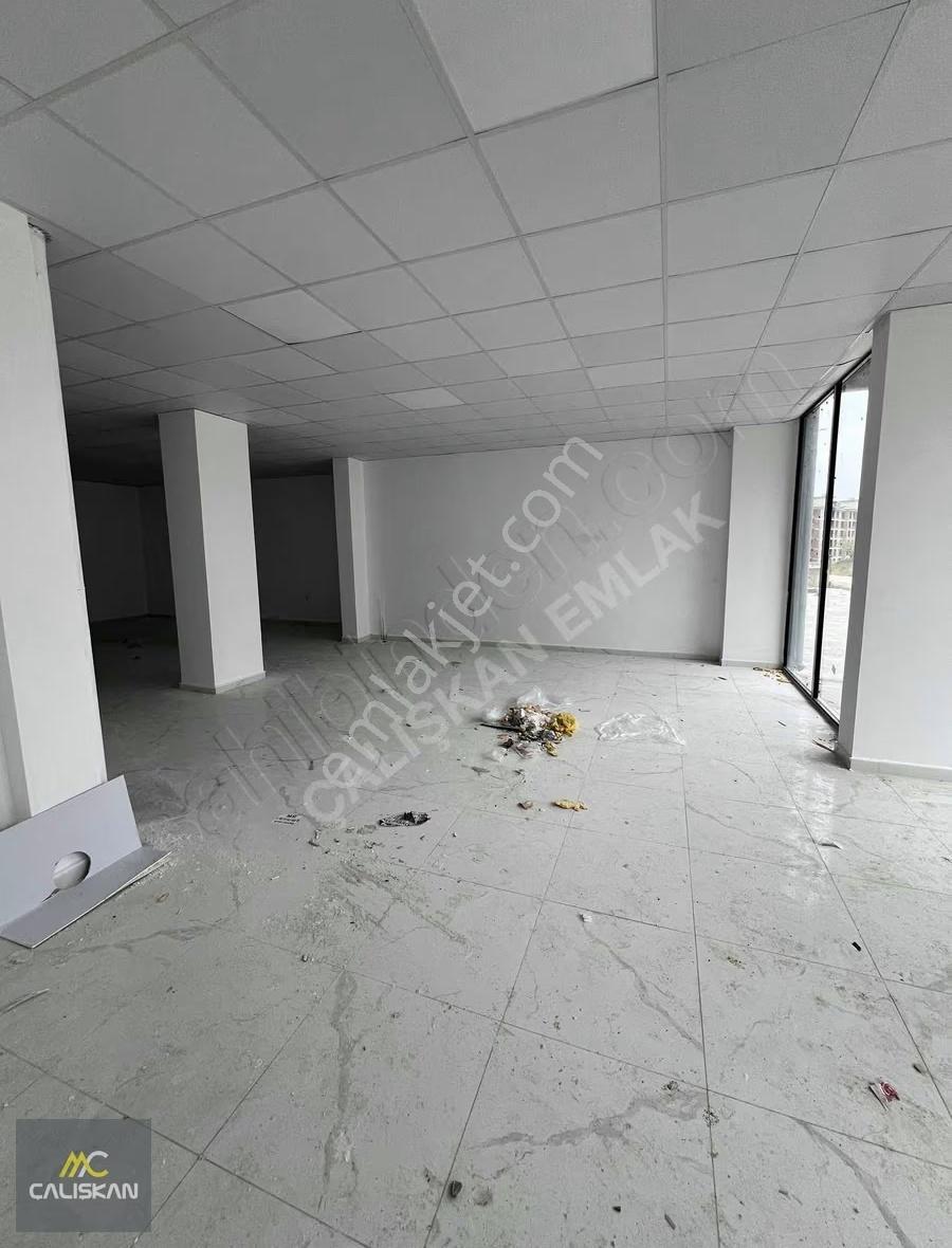 Güneşli Mah. Kiralık Geniş Ve Bodrumlu 200 M2 Dükkan - Görsel 7