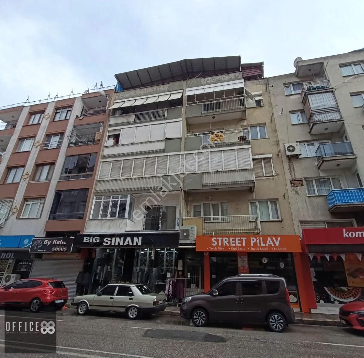 Şirinyer Menderes Caddesinde Satılık 2+1 Daire