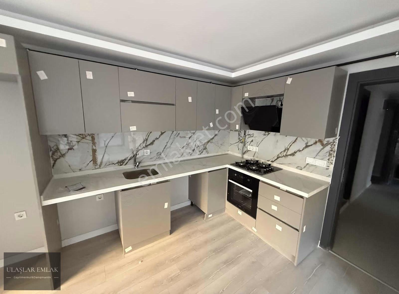 Finans Merkezi Ve Metronun Yanıbaşında 2+1 90m Arakat Lüks Daire - Görsel 8