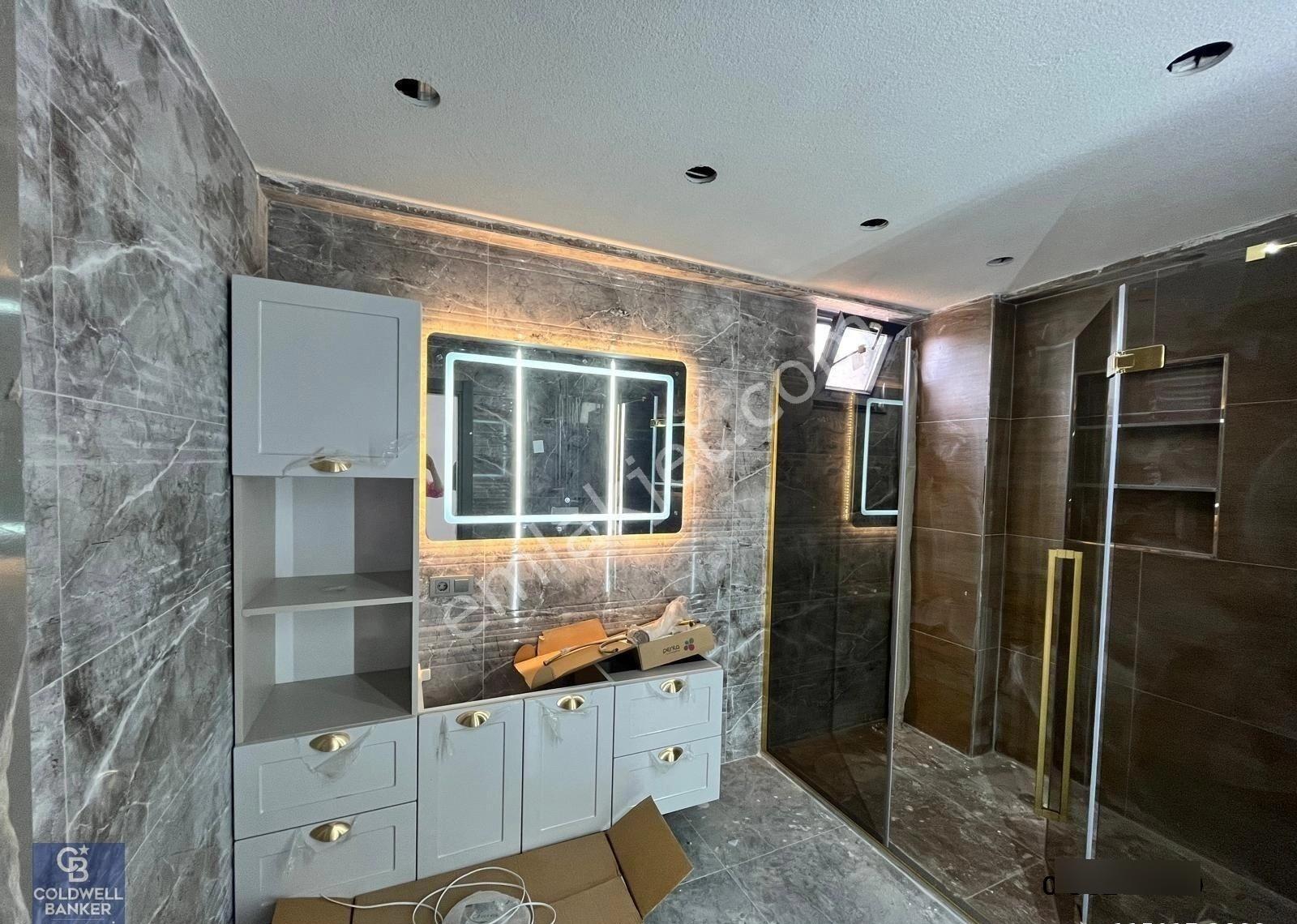 Derince Çınarlı'da Deniz Manzaralı Özel Tasarım Müstakil Villa - Görsel 11