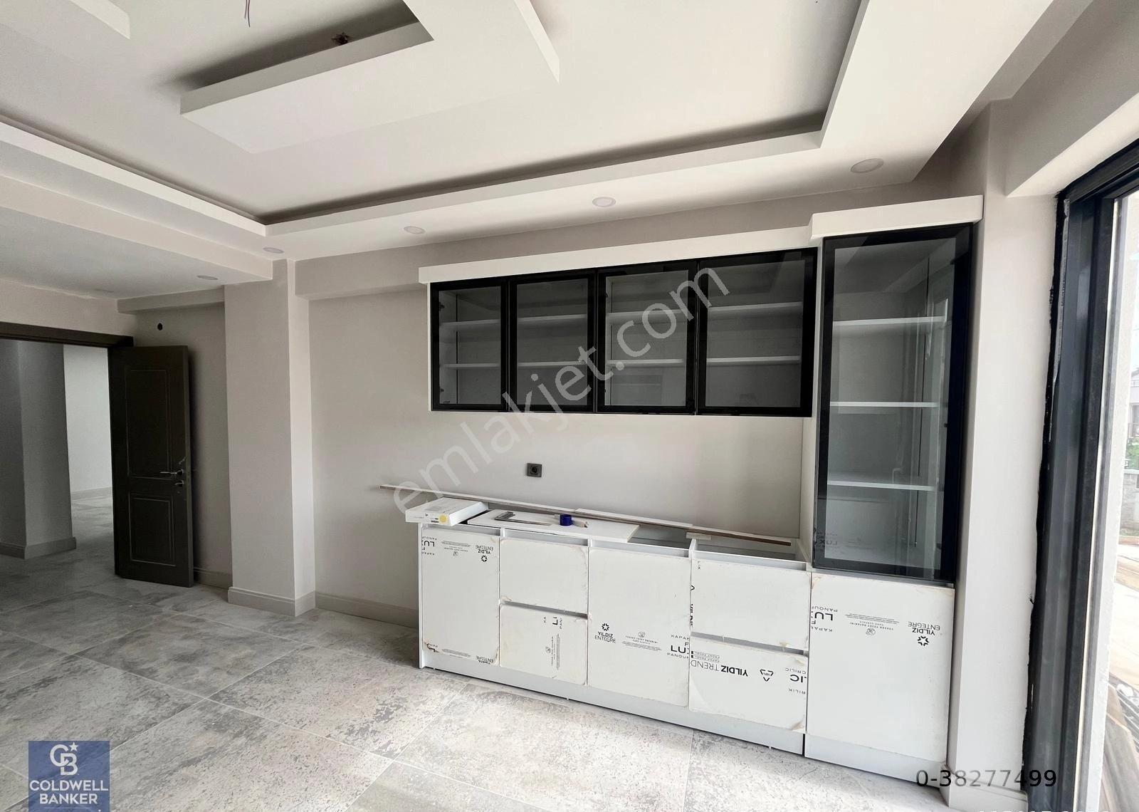 Derince Çınarlı'da Deniz Manzaralı Özel Tasarım Müstakil Villa - Görsel 4