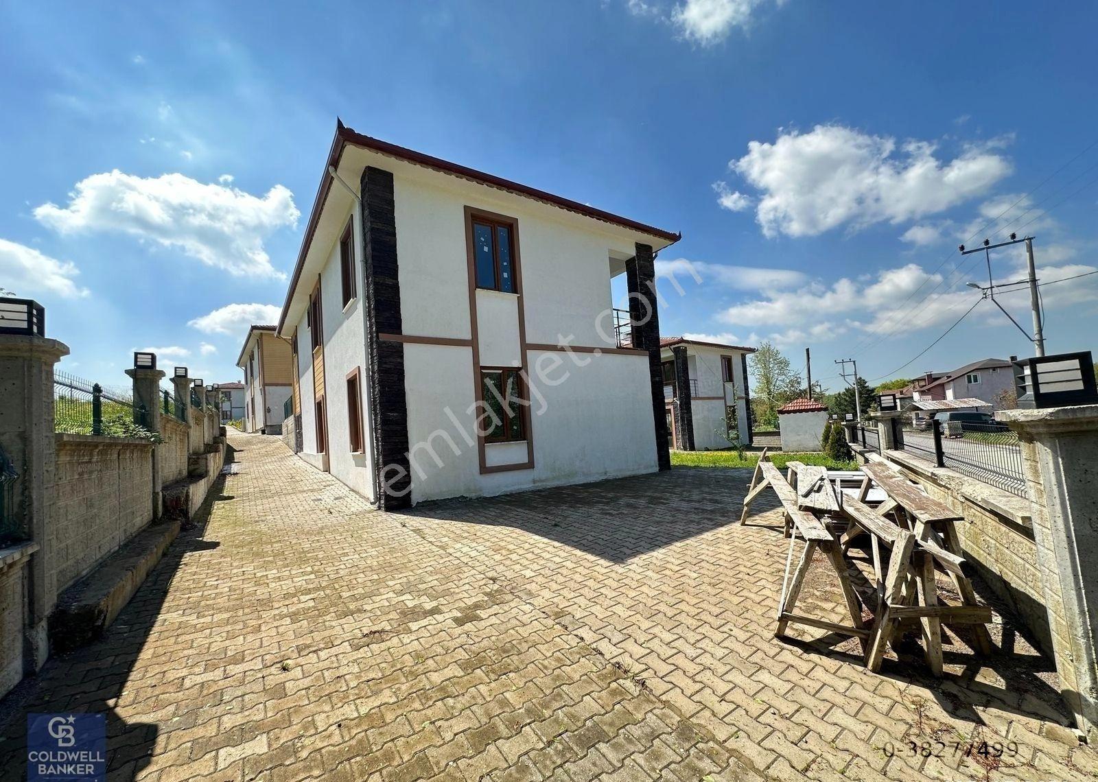 İzmit Çubuklu Osmaniye'de Müstakil Bahçeli 4+1 Kiralık Villa - Görsel 22
