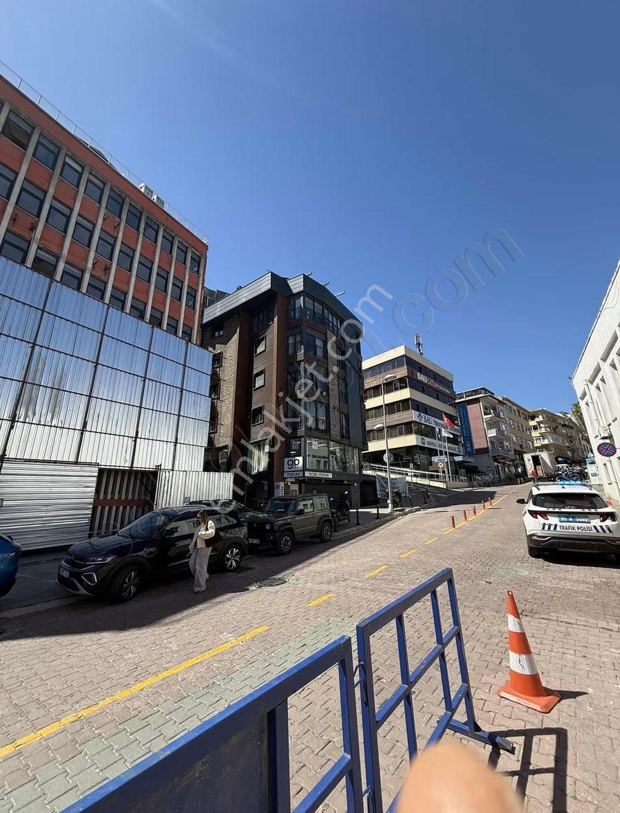 Çırağan 140mdepolu Bahçeli Yeni Bina Her Türlü İşe Müsait İşyeri - Görsel 31