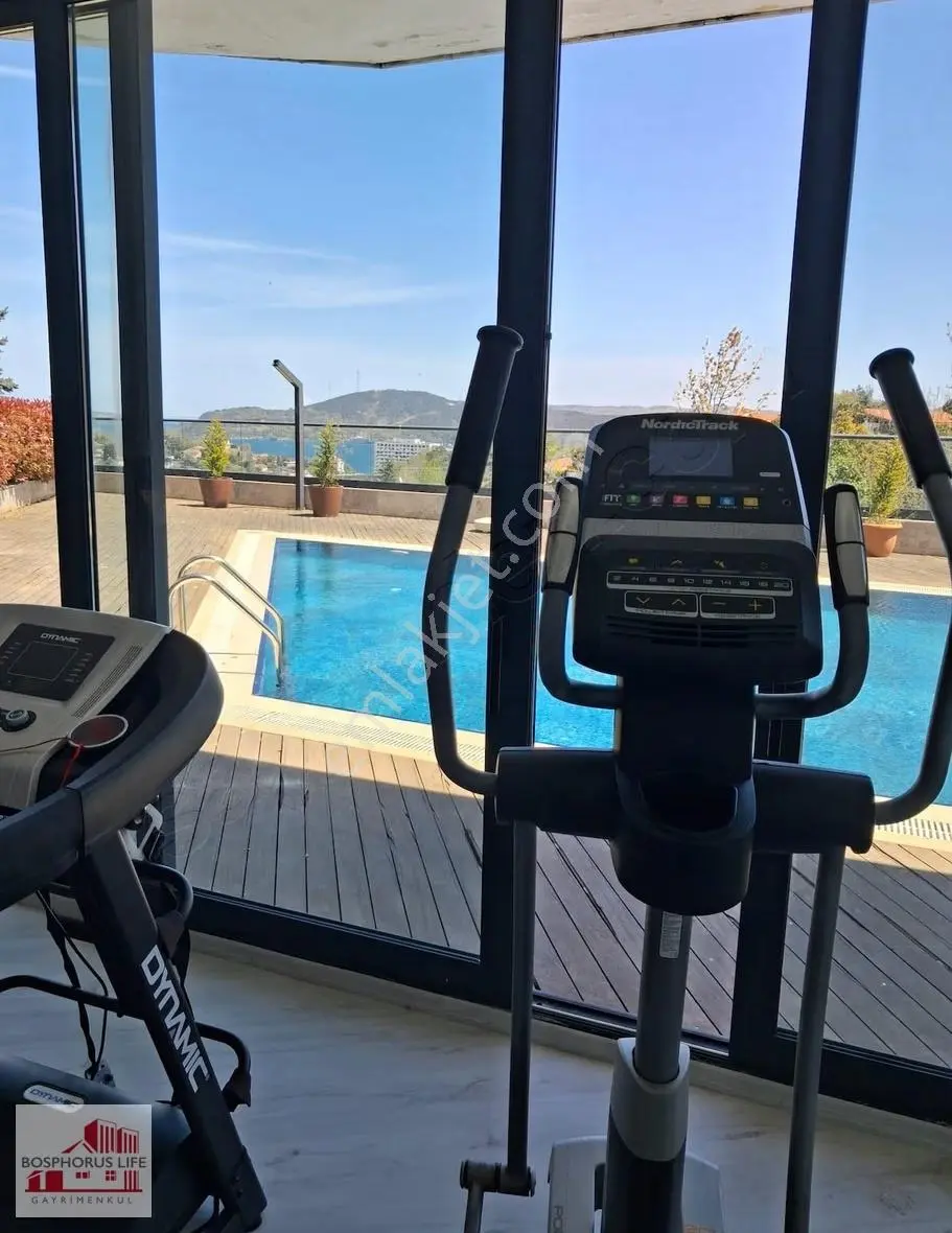 Tarabya'da Yeni Sitede Boğaz Manzaralı Satılık Dubleks - Görsel 2