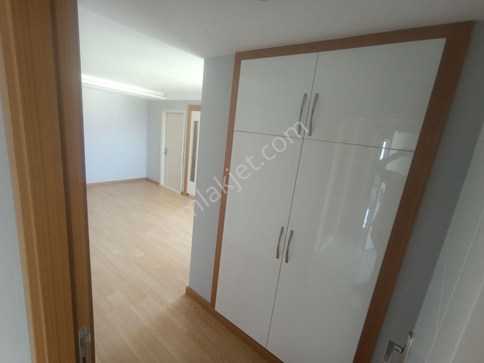 Gürselpaşa 3+1 Hasarsız Çift Banyolu Daire - Görsel 13