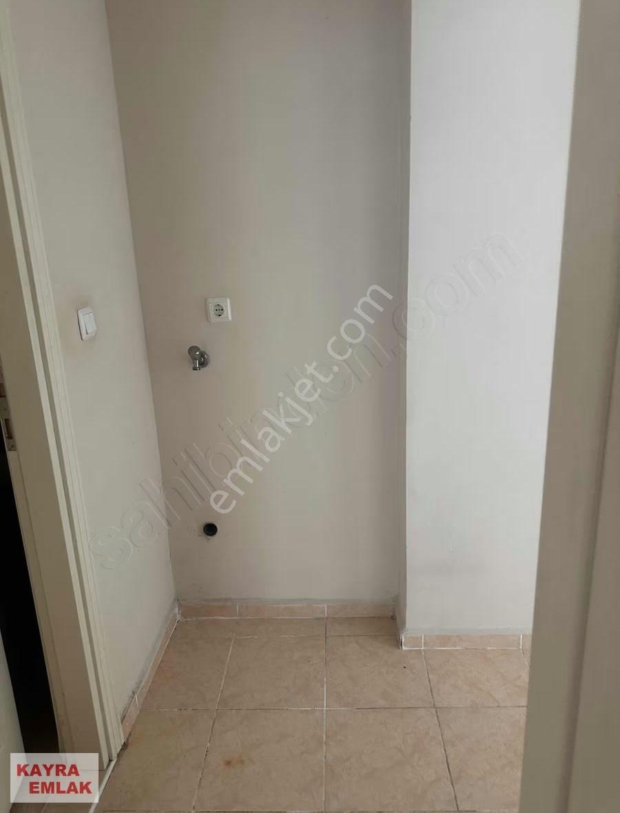 Santral Işıklarında Bulvara Yakın Ara Kat Daire - Görsel 18