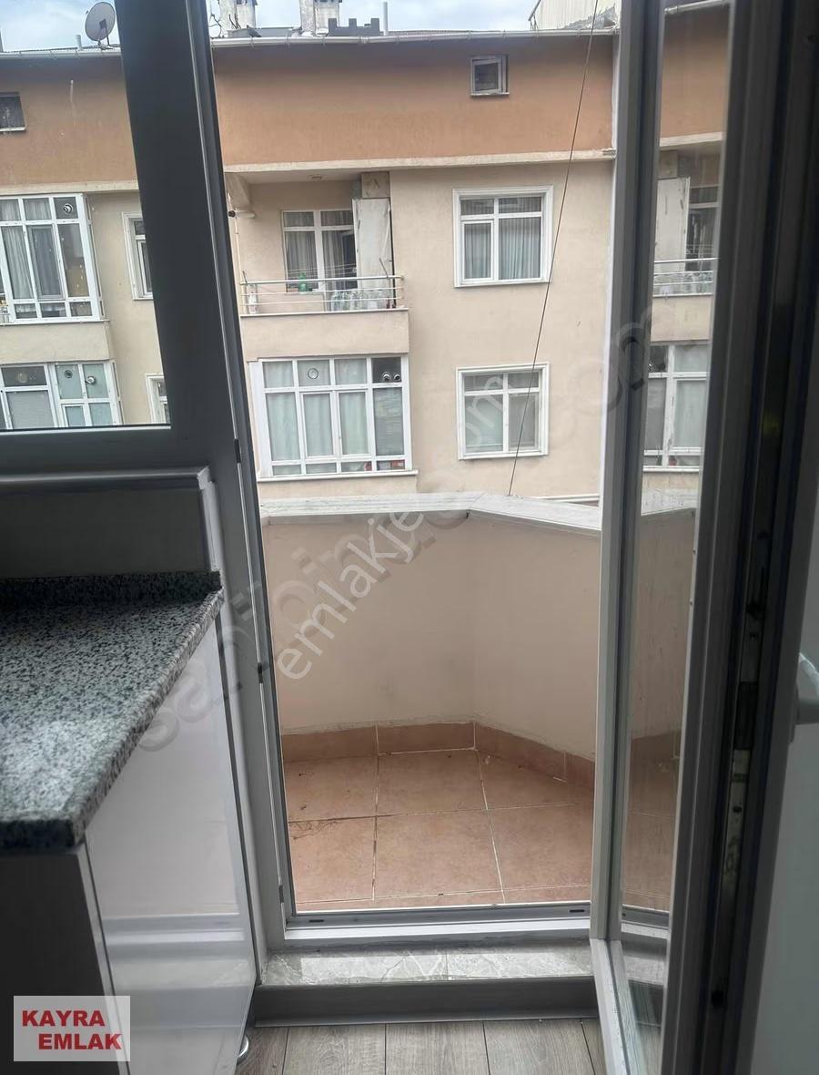 Muhittin Mahallesinde Ara Kat İçi Yapılı Daire - Görsel 11