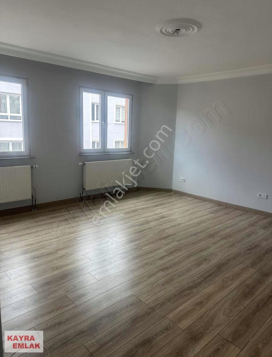 Muhittin Mahallesinde Ara Kat İçi Yapılı Daire - Görsel 22