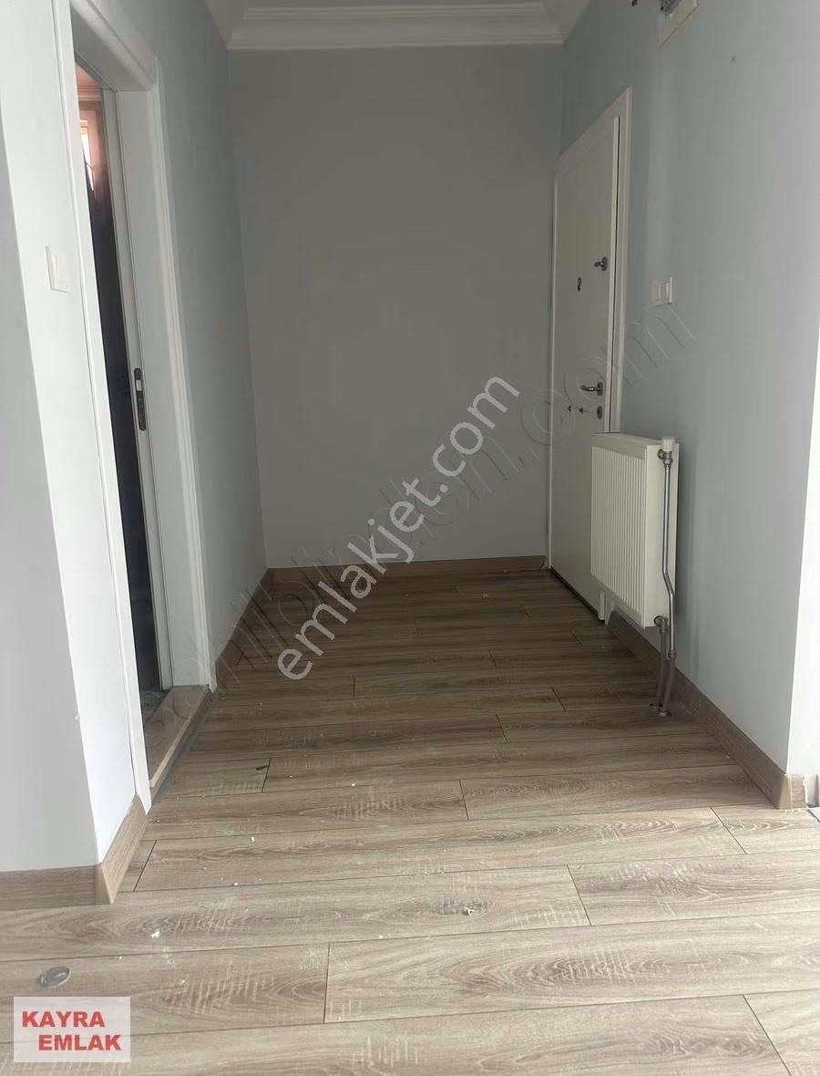Muhittin Mahallesinde Ara Kat İçi Yapılı Daire - Görsel 23