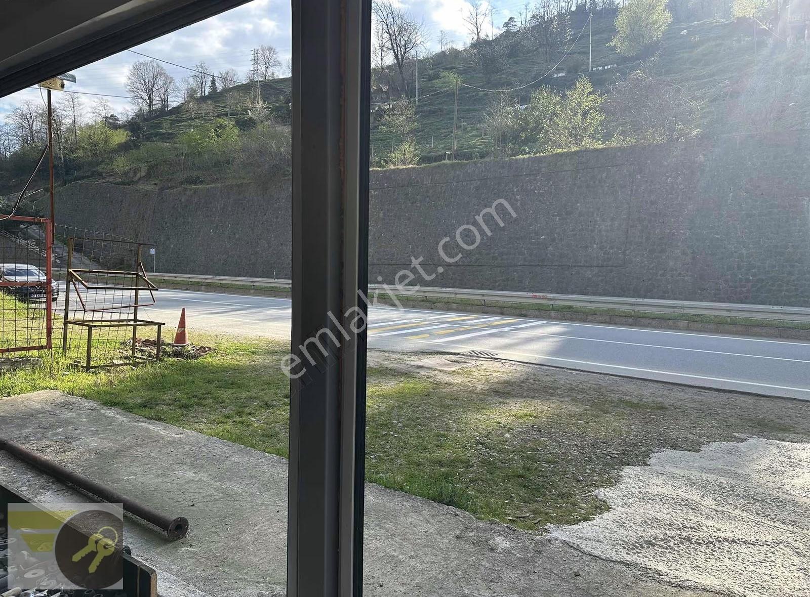 Bölgede Tek Göl Kenarı Uzungöl Yola Cephe 950m2 Kullanım Alanı - Görsel 33