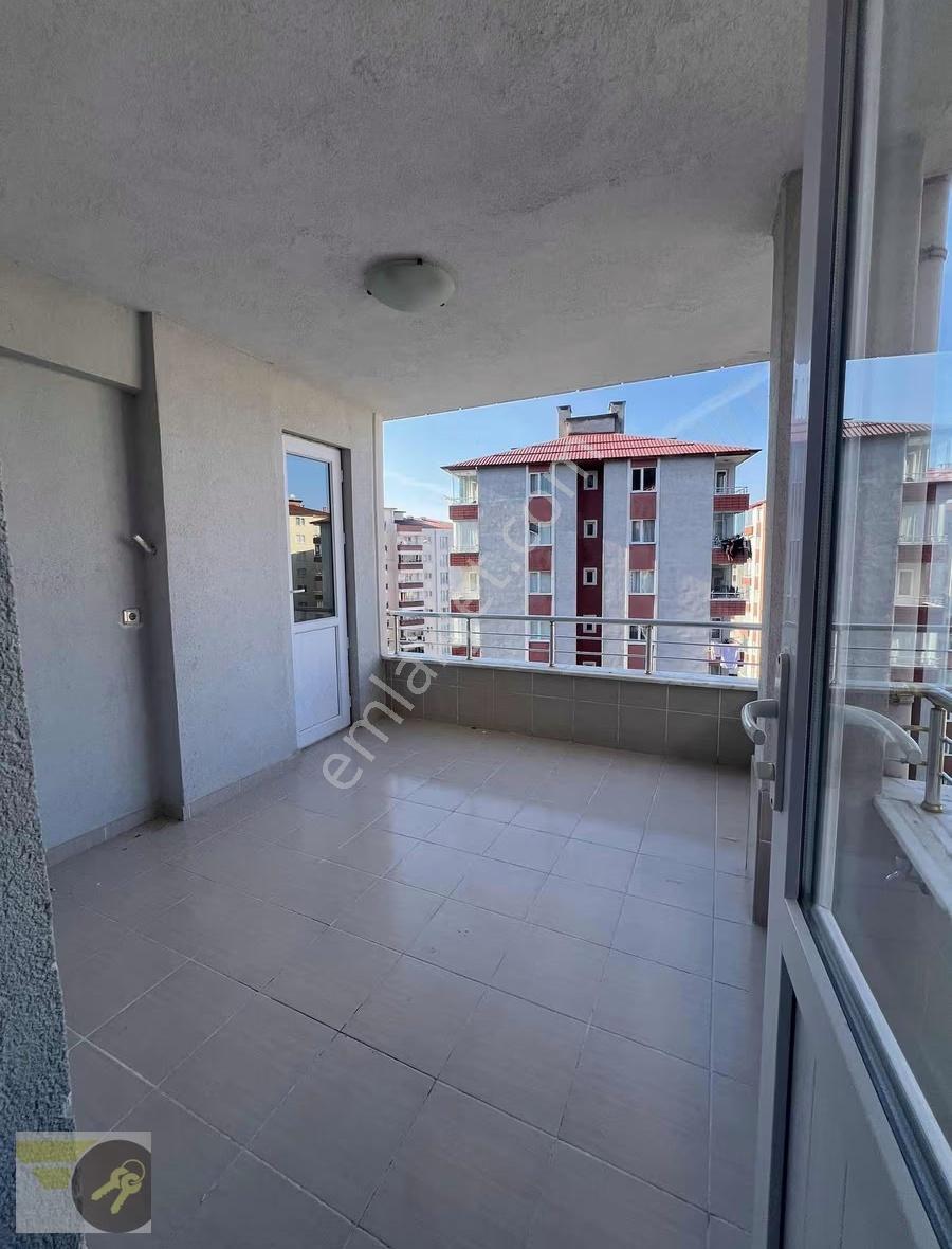*of Gayrimenkul* Çamlıkent Sitesi 7.kat 3+1 140m2 Kiralık Daire - Görsel 25