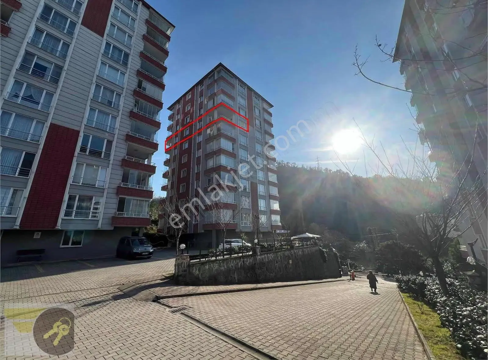 *of Gayrimenkul* Çamlıkent Sitesi 7.kat 3+1 140m2 Kiralık Daire