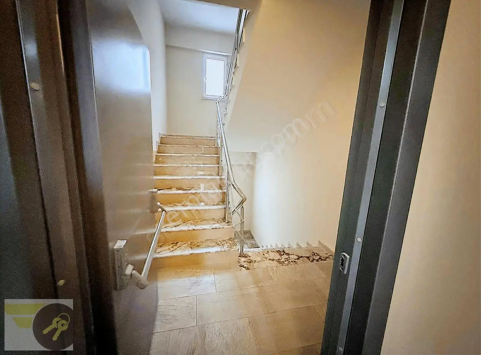 *of Gayrimenkul* Site İçi Ön Cephe 8.kat 3+1 140m2 Satılık Daire - Görsel 4