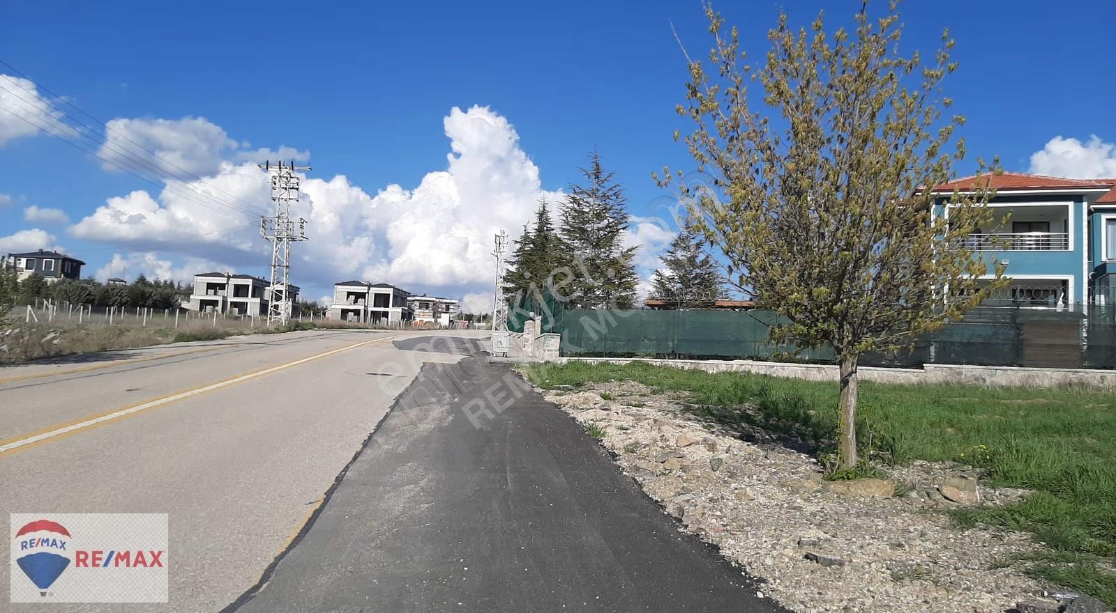 Gölbaşı Bahçelievler'de 1709m² İmarlı Tek Tapu Köşe Parsel Arsa - Görsel 12