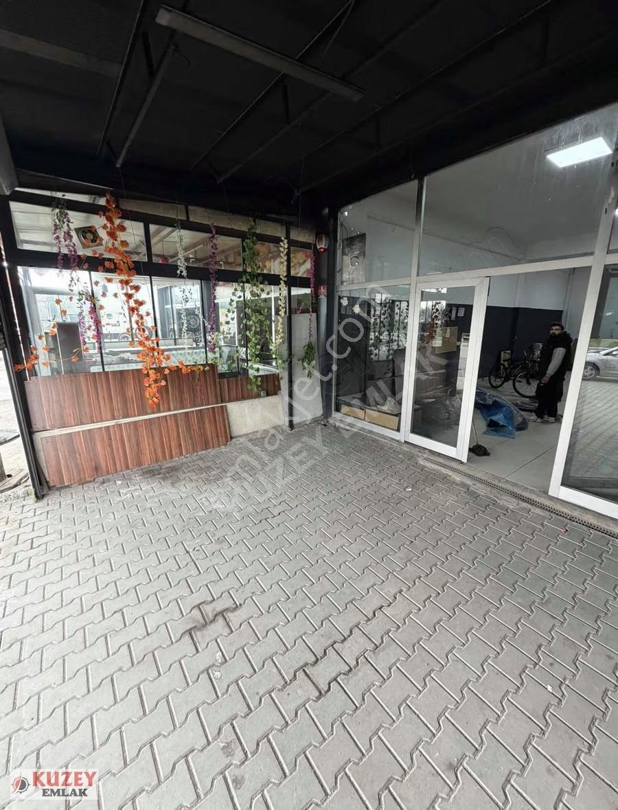 Kuzey Emlaktan Yakacık Merkezde 180 Metre Kiralık Dükkan - Görsel 12
