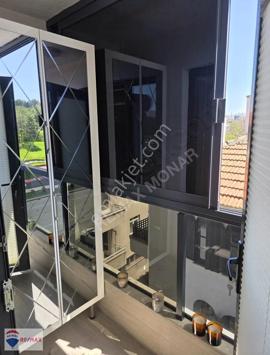 Remax Monardan Anıtkabir E Komşu Gençlik Caddesinde Eşyalı Daire - Görsel 9
