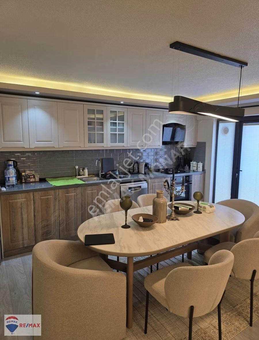 Remax Monardan Anıtkabir E Komşu Gençlik Caddesinde Eşyalı Daire - Görsel 5