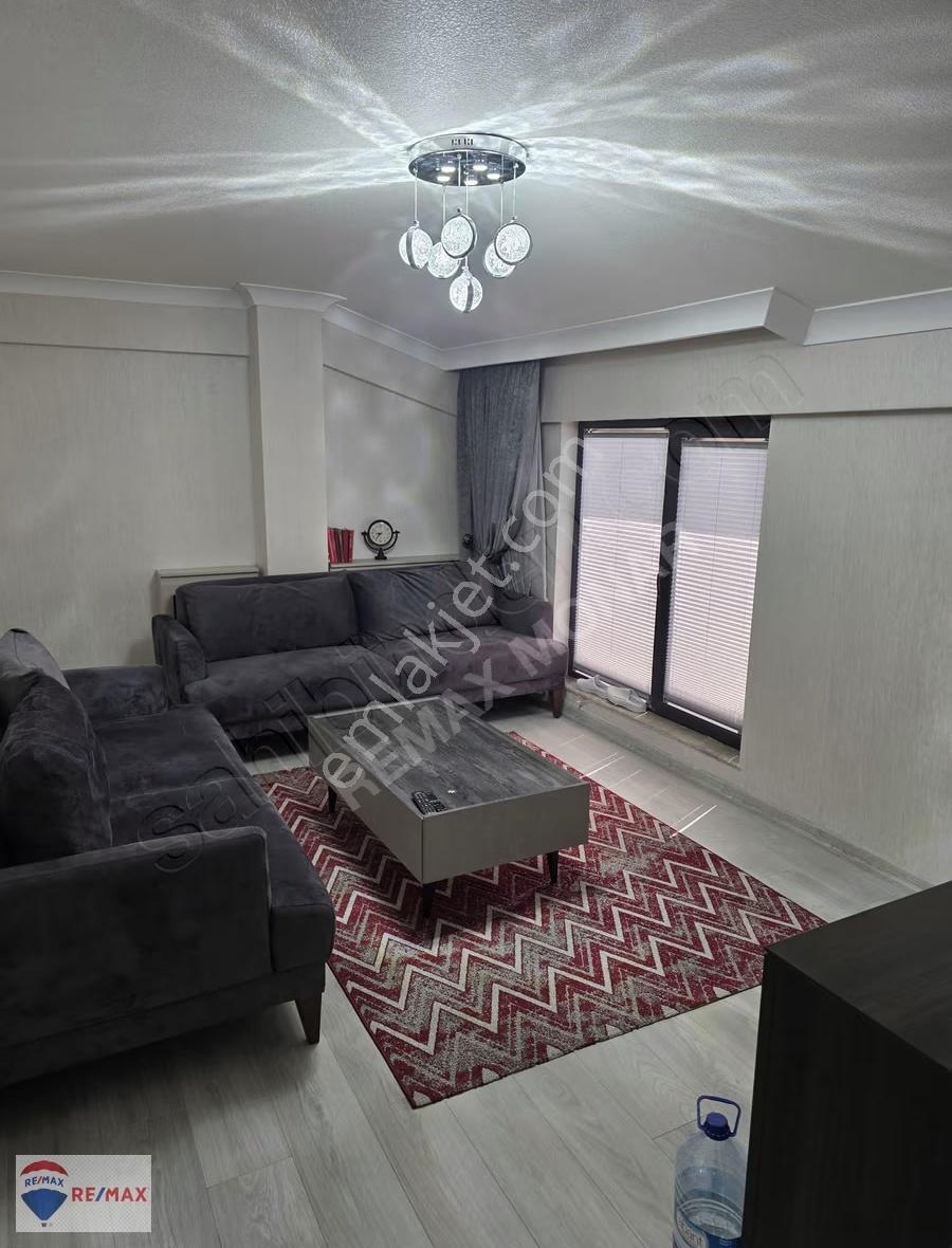Remax Monardan Anıtkabir E Komşu Gençlik Caddesinde Eşyalı Daire - Görsel 25