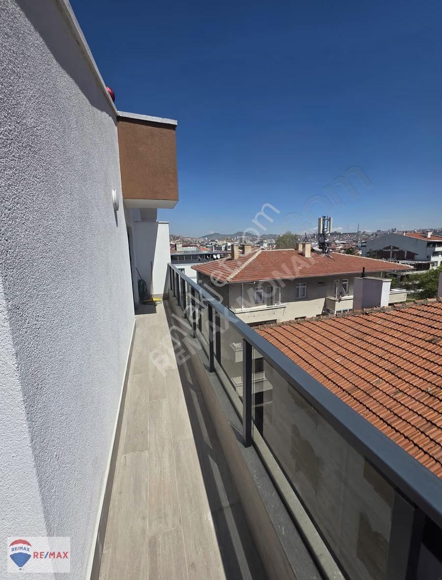 Remax Monardan Anıtkabir E Komşu Gençlik Caddesinde Eşyalı Daire - Görsel 12