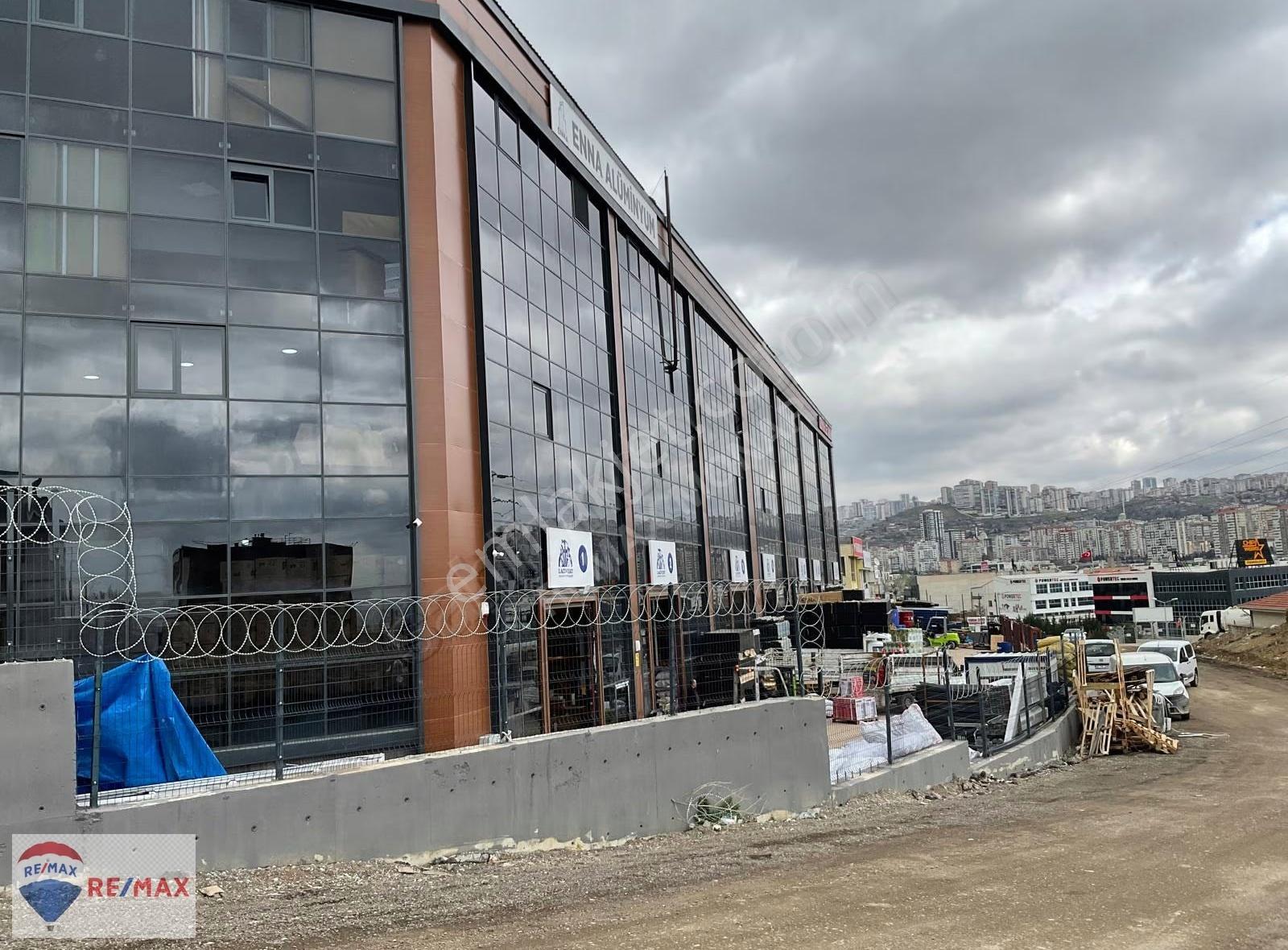 Remax Monardan Ostim De Yüksek Kira Getirili 8000 M2 Dükkan - Görsel 13