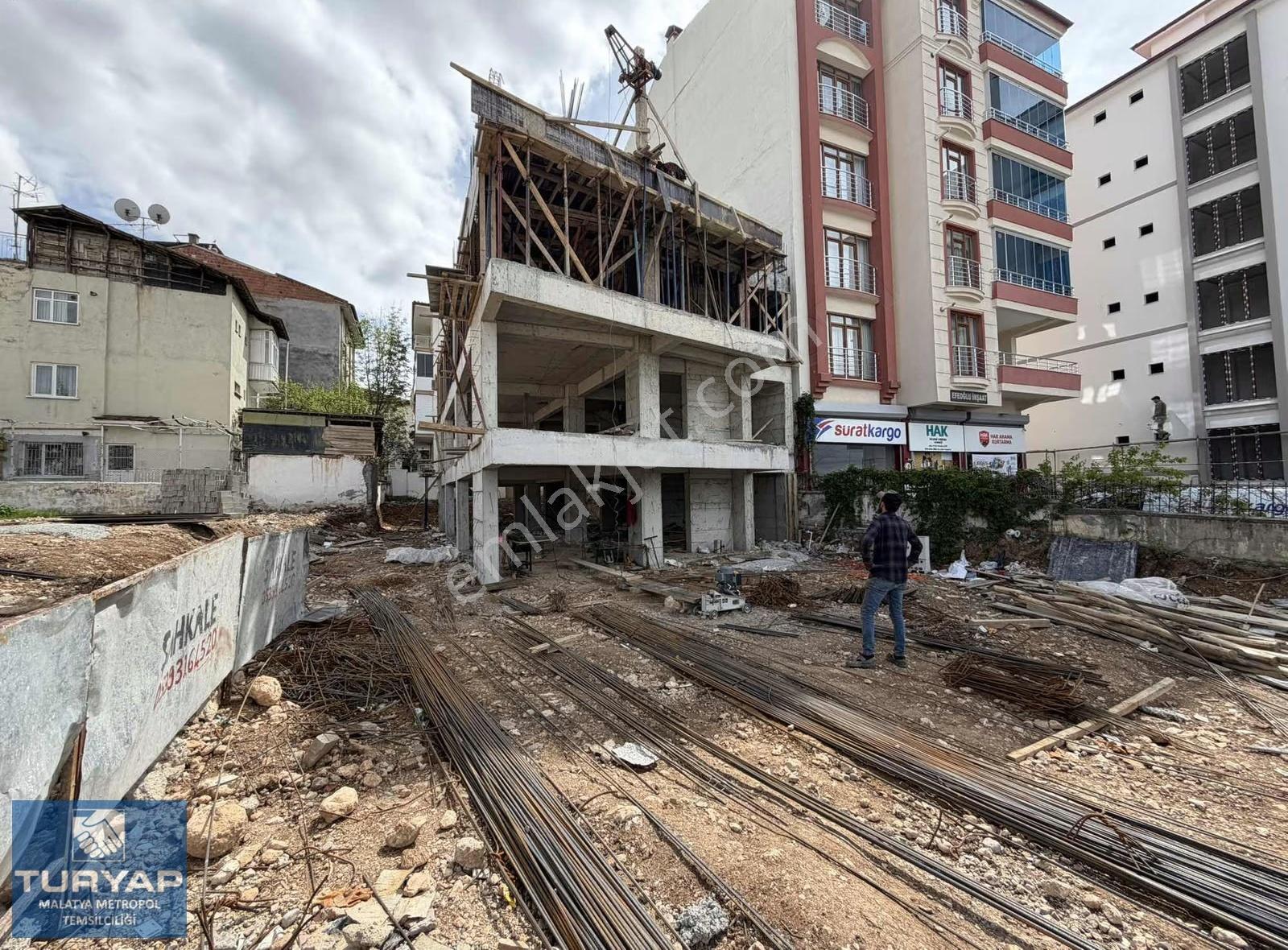 Turyap Metropol'den Askeriye Karşısı Ana Cadde'de Satılık Dükkan - Görsel 7