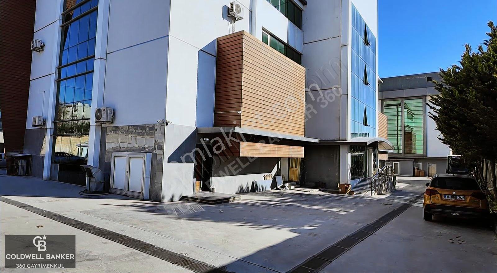 Karabağlar Bld. Dibinde 193m2 Prestijli 2 Katlı Kiralık Ofis - Görsel 16