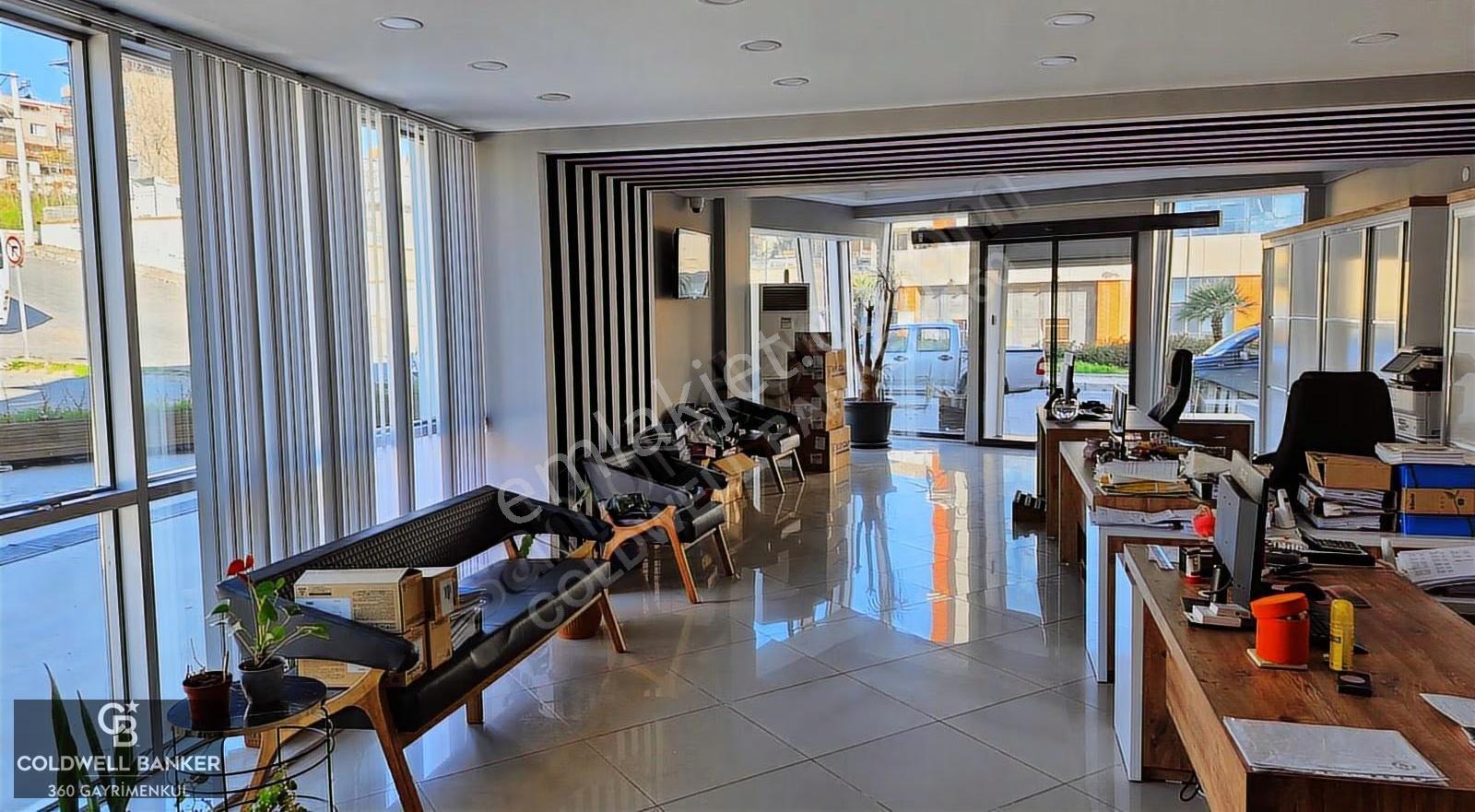 Karabağlar Bld. Dibinde 193m2 Prestijli 2 Katlı Kiralık Ofis - Görsel 20