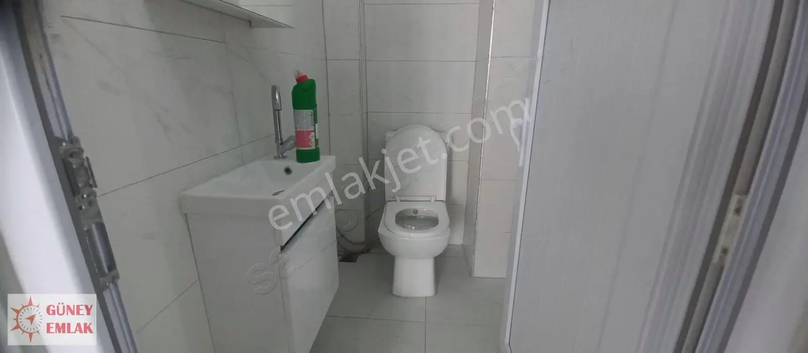 Altınşehir Mahallesinde Metroya Yakın Satılık 2+1 Daire - Görsel 2